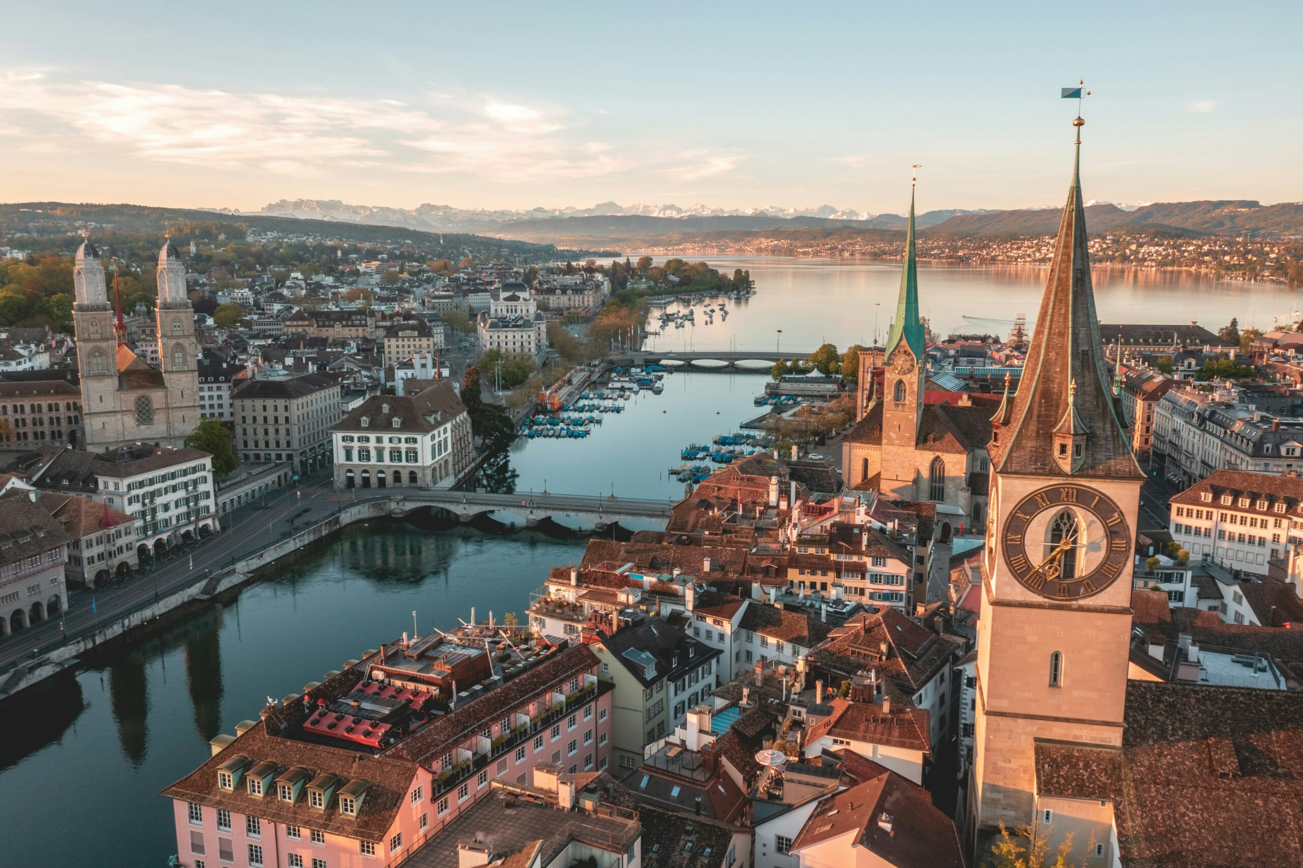 The regulation of trustee activities in Switzerland – Zurich skyline Aerial view of Zurich, Switzerland, symbolizing Swiss trustee regulation